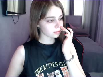 girl
        tripleprinces cam image #1567331