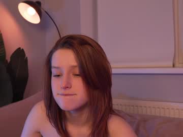 girl
        toxl cam image #3999401