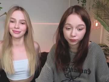 couple Webcam Girls Sex Thressome And Foursome with dontoke_