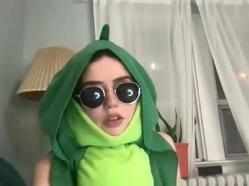 girl
        littlesugarpea cam image #2622786
