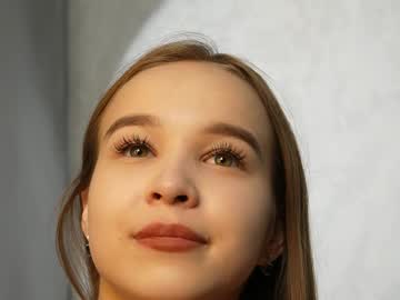 girl
        yeepshyy cam image #3369714