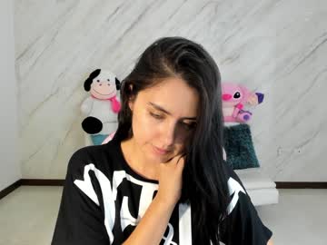 girl
        allisonpalmer cam image #2347829