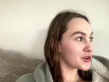 girl
        saphiresnow cam image #2034855