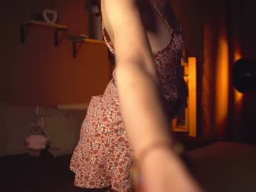 girl
        cuteelsa_ cam image #1968303