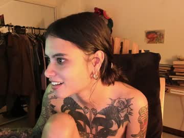 girl
        alone_together_ cam image #1920003