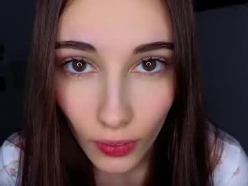 girl
        lovepilll cam image #4434728