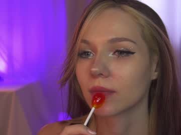 girl
        kateuwugirl cam image #1547398
