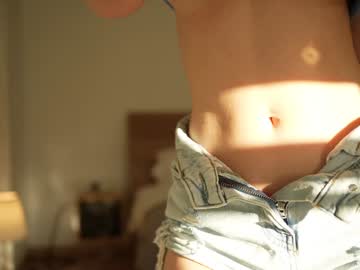 girl
        kriss0leoo cam image #4056976