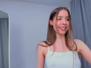 girl
        wanda_robinson cam image #1004781