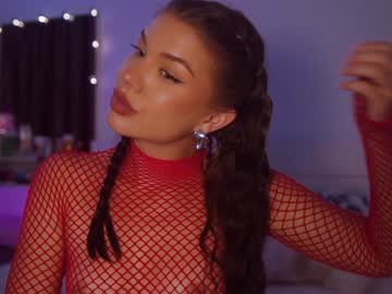 girl
        jacky_smith cam image #4190087