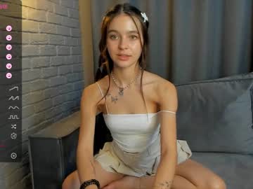girl
        sarahcarrter cam image #1622605