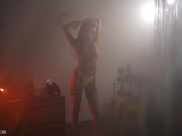 girl
        lettymoa cam image #4394995