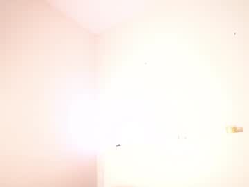 girl
        inoue__ cam image #3701295