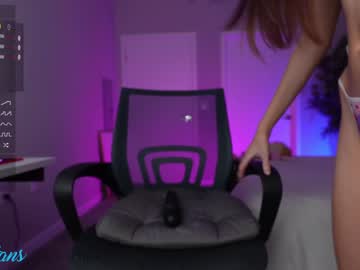 girl
        fox_alina cam image #1992735
