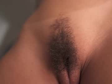 girl
        mykinkybunny cam image #4537250