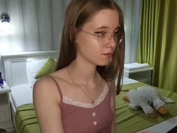 girl Webcam Girls Sex Thressome And Foursome with lowress