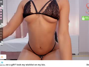 girl
        skinnyy_16 cam image #375892