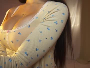girl
        sunny_maria cam image #3694822