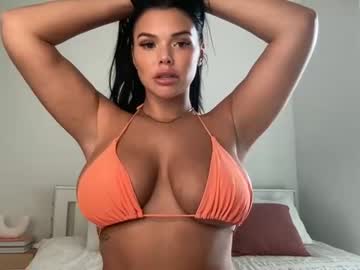 girl
        rosiemylove cam image #1001228