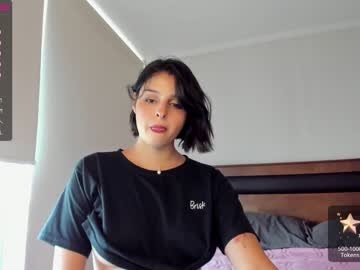 girl
        yourfreakygirl cam image #793425