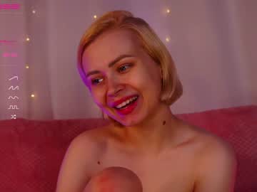 girl
        alice_in_boobsland cam image #518964