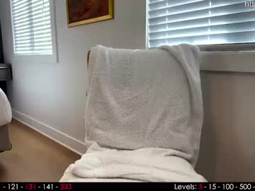 girl
        its_lily cam image #976167