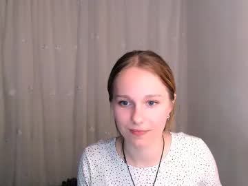 girl
        pixel_princess_ cam image #2778450