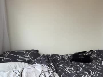 girl
        skyyler1 cam image #4016993