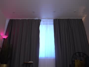 girl
        cherry_beauty cam image #3116456