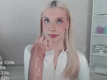 girl
        vickyfuckingdoll cam image #4661055