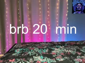 couple
        babyytonight cam image #686383