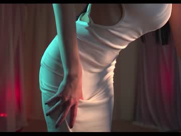 girl
        sophia_lean cam image #2315369
