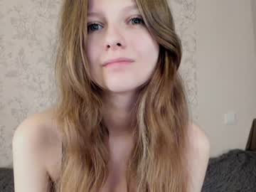 girl
        alainaestrada cam image #1786248