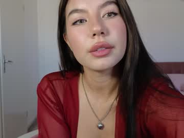 girl
        deniseone cam image #1720632