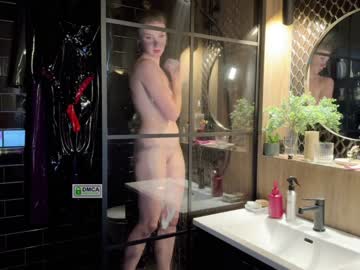 girl
        bronnica cam image #3727437