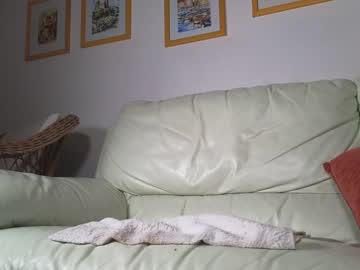 couple
        emilyweed cam image #2361720