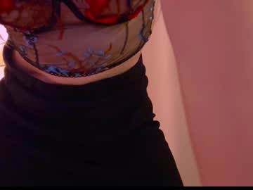 girl
        myassistant cam image #856165
