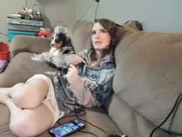 girl
        lenity_life cam image #2332790