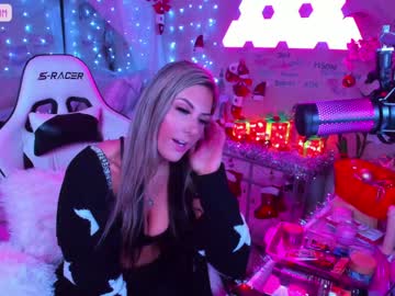 girl
        butterybubblebutt cam image #297883