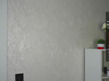 girl
        esmeblond cam image #3144244