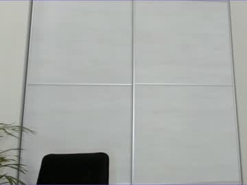 girl
        elizabeth__gray cam image #126722