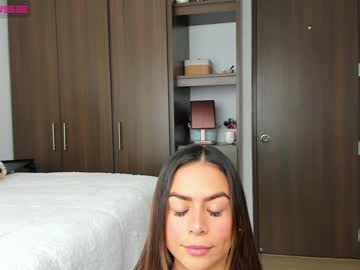 girl
        isabelhills cam image #735585