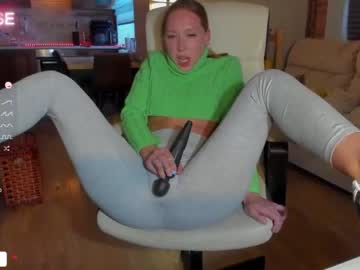 girl
        _mari_ cam image #524259