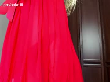 girl
        oksanafedorova cam image #2313717