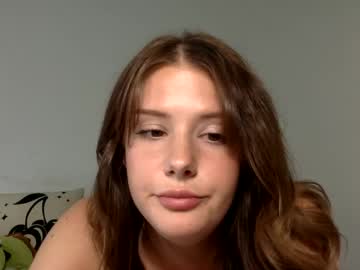 girl
        stassiebabyxo cam image #3187583