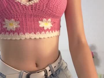 girl
        meganheathman cam image #3376099