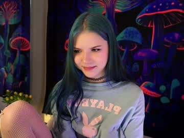 girl
        merciabawden cam image #3983901