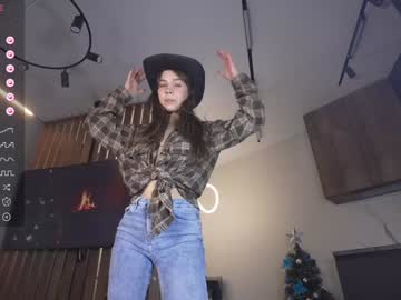 girl
        monika_youthfull cam image #3919629