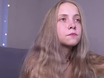 girl
        appr0ved cam image #4488826