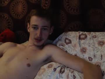 couple
        18str8igcock cam image #3222650